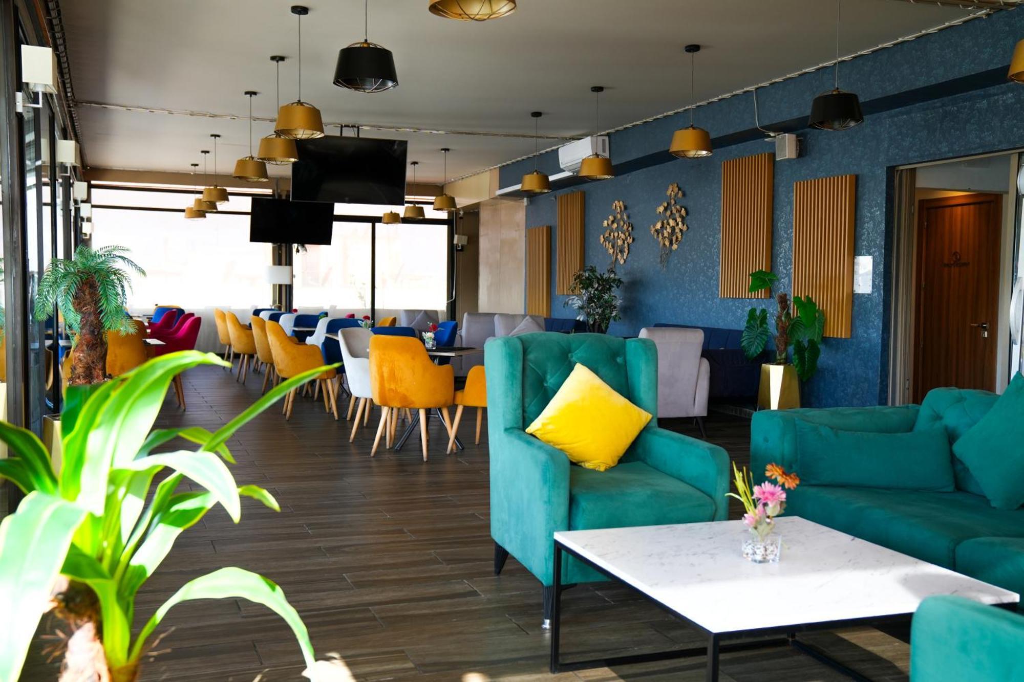 First Suites Hotel Рабат Экстерьер фото