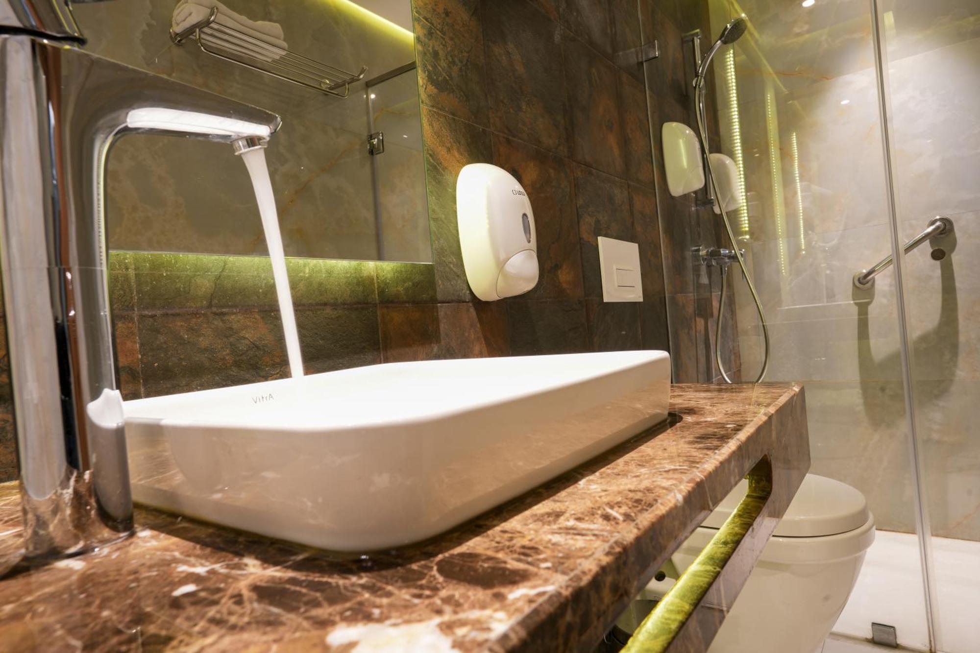 First Suites Hotel Рабат Экстерьер фото