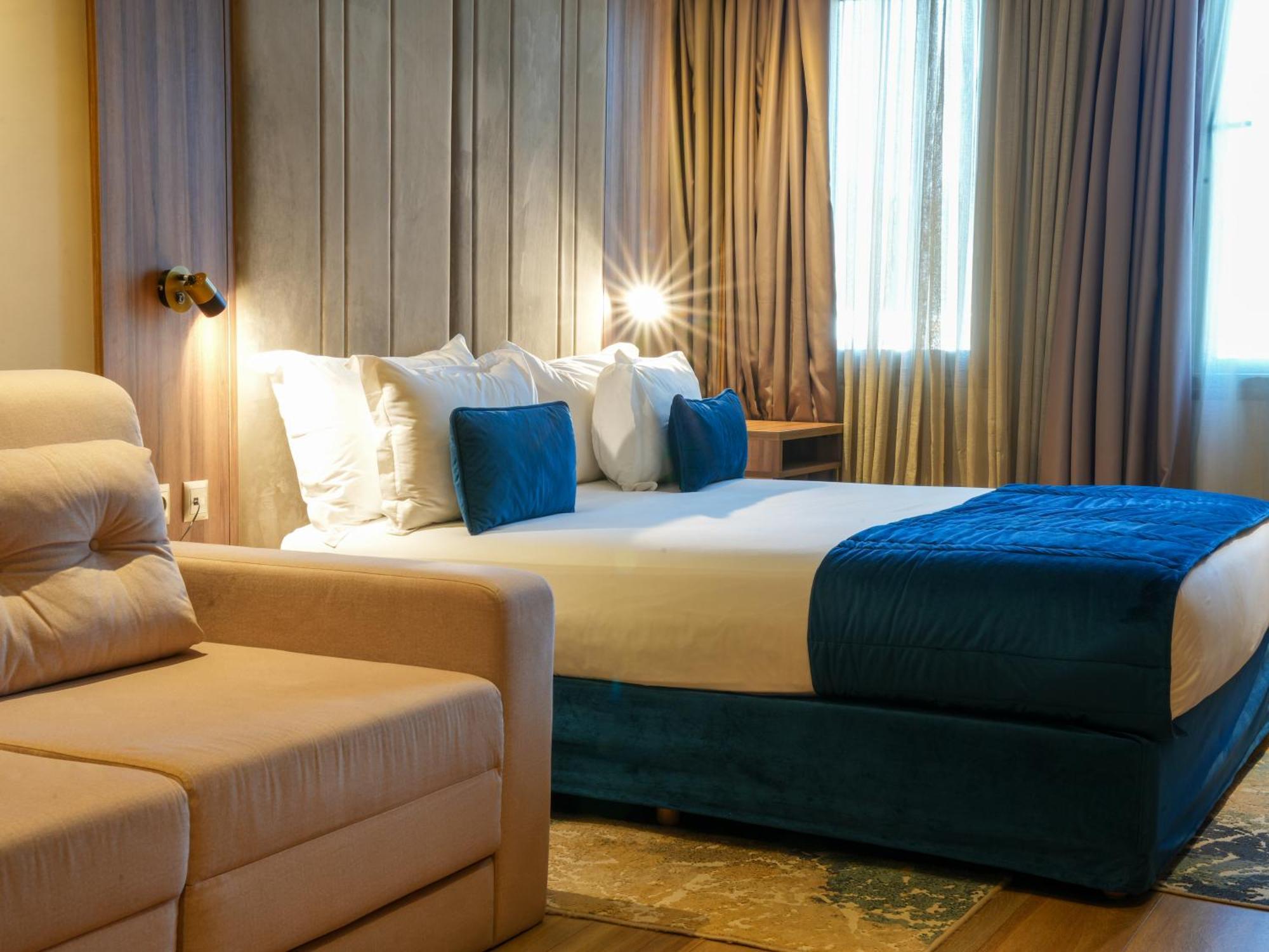 First Suites Hotel Рабат Экстерьер фото