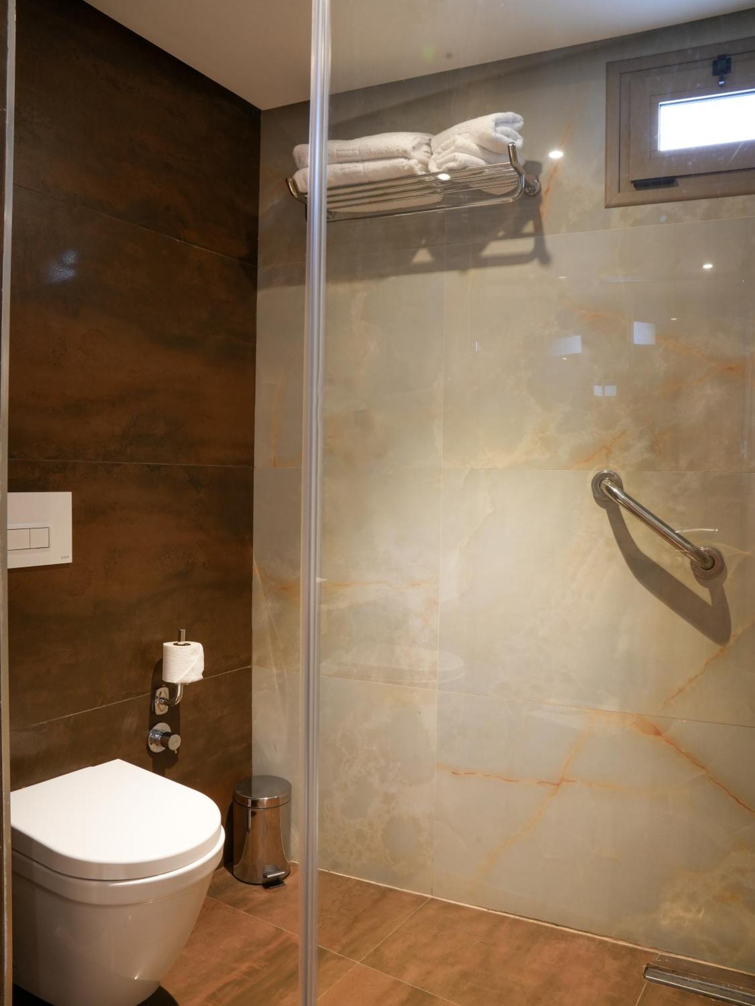 First Suites Hotel Рабат Экстерьер фото