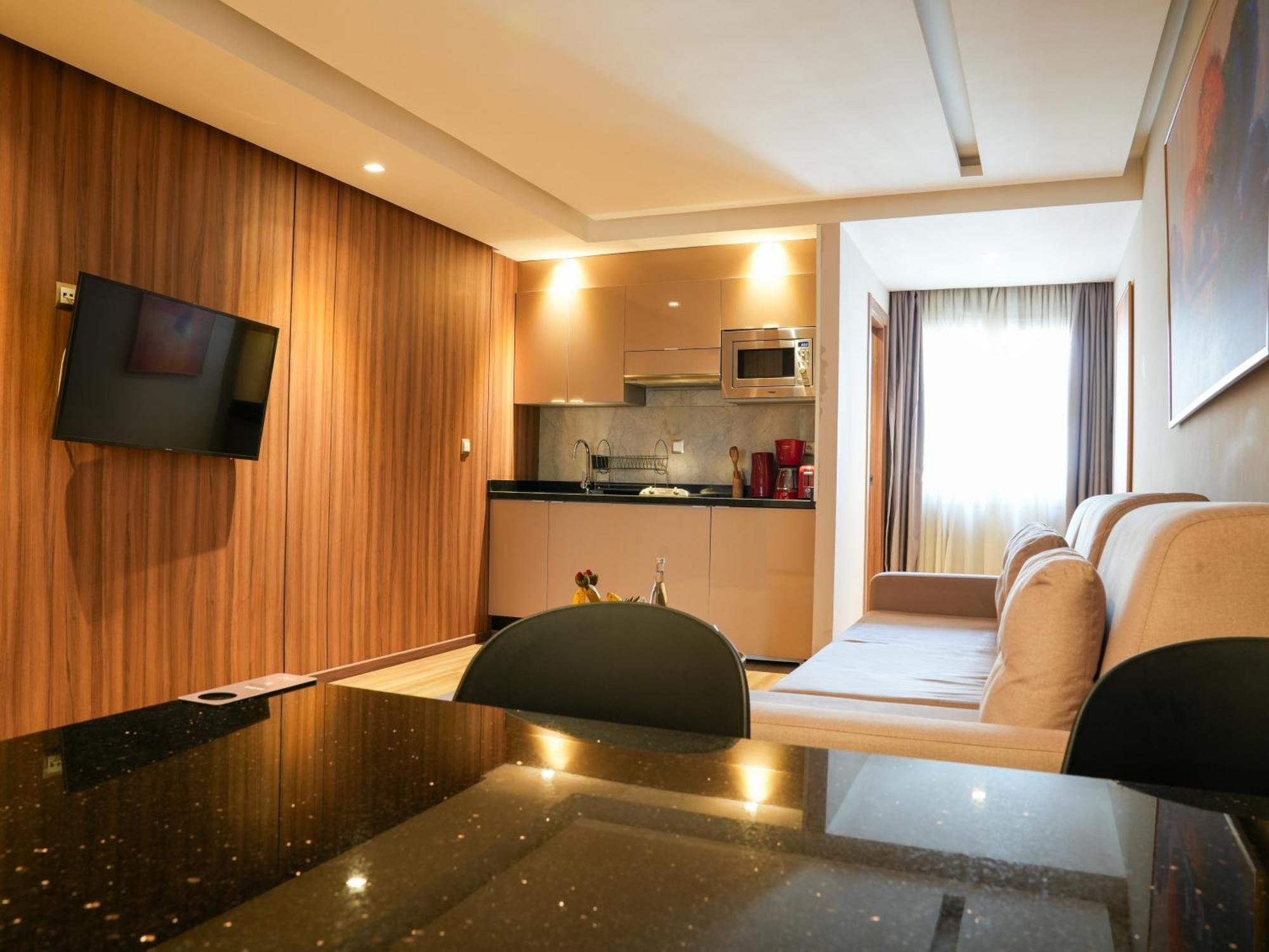 First Suites Hotel Рабат Экстерьер фото