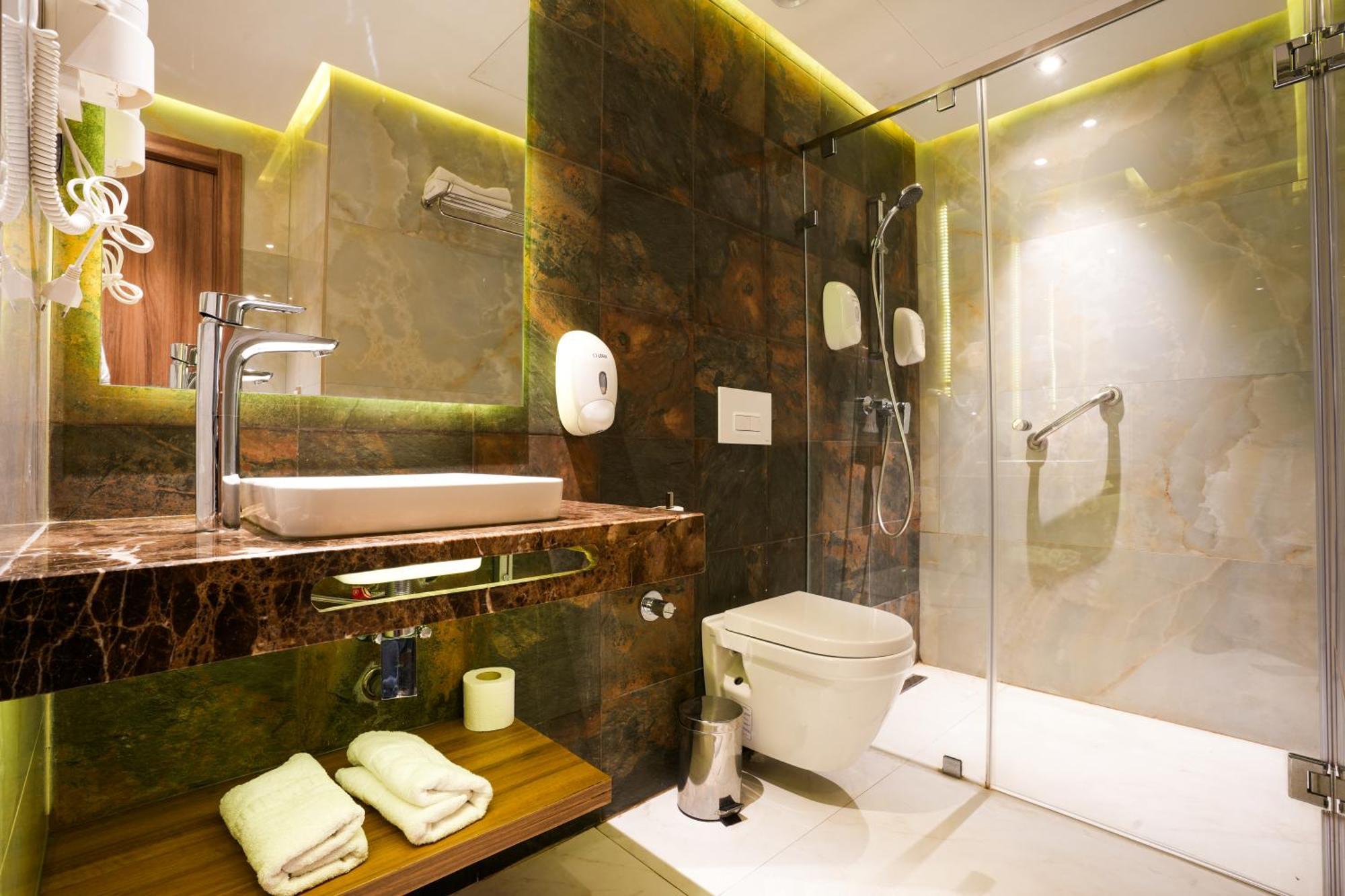 First Suites Hotel Рабат Экстерьер фото