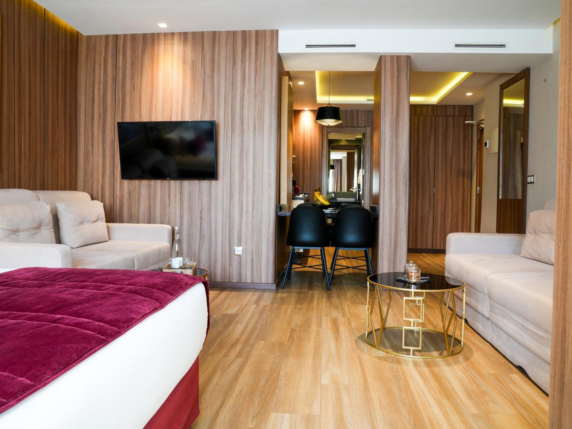 First Suites Hotel Рабат Экстерьер фото